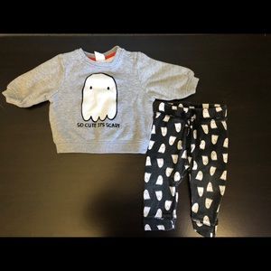 Gymboree baby sweatshirt and pants set